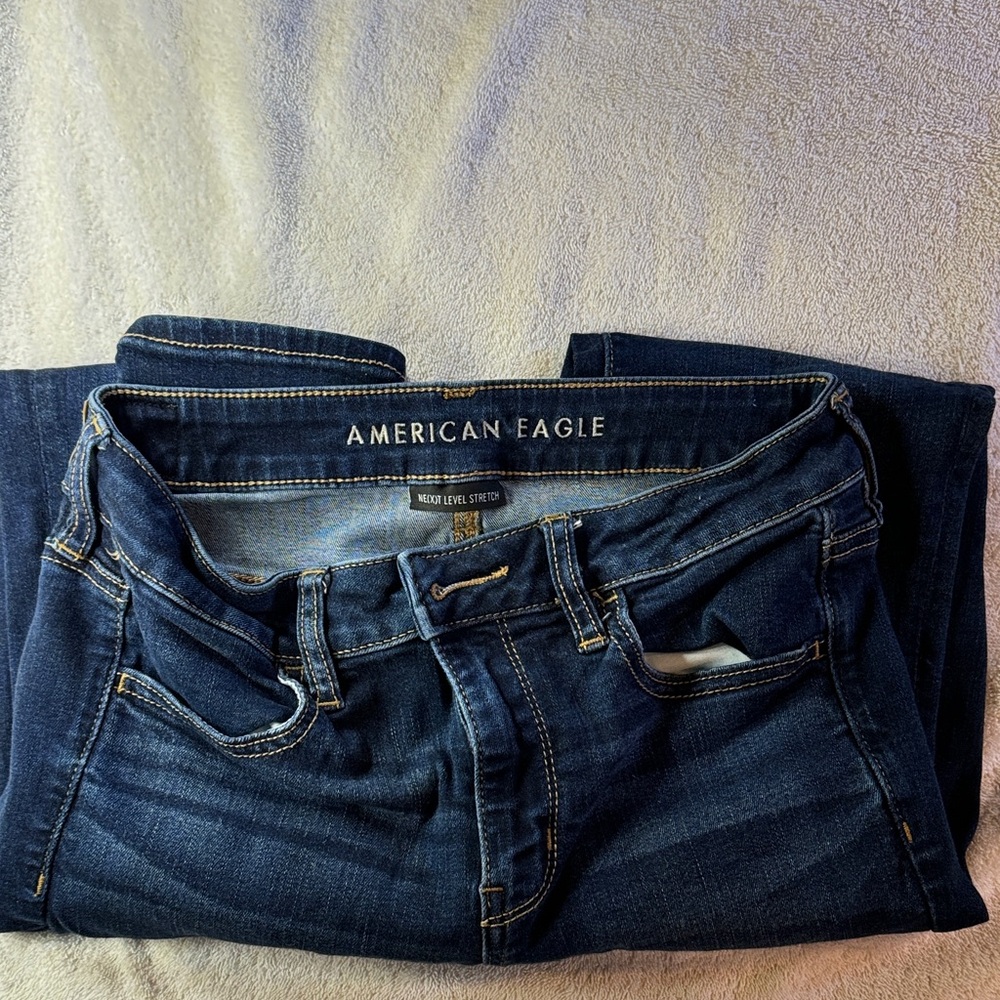 American Eagle Dark Wash Jeans juniors